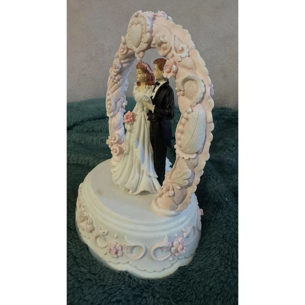 Vtg 1992 San Francisco Music Box Bride & Groom CAKE TOPPER Both Red Hair